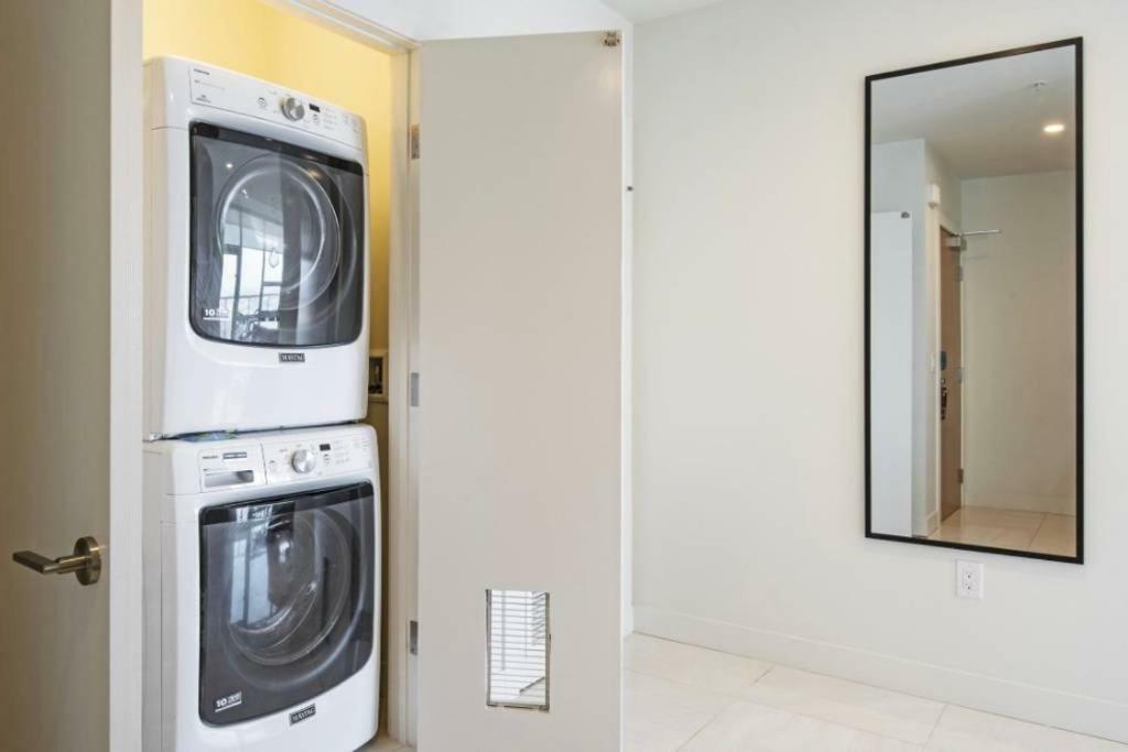 Luxurious Highrise 2B 2B Apartment Heart Of Downtown La Los Angeles Exteriér fotografie